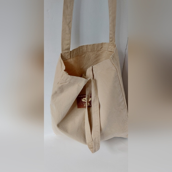 Zara Beige Tote Bag with Brown Leather Logo Patch at Front - Picture 4 of 9